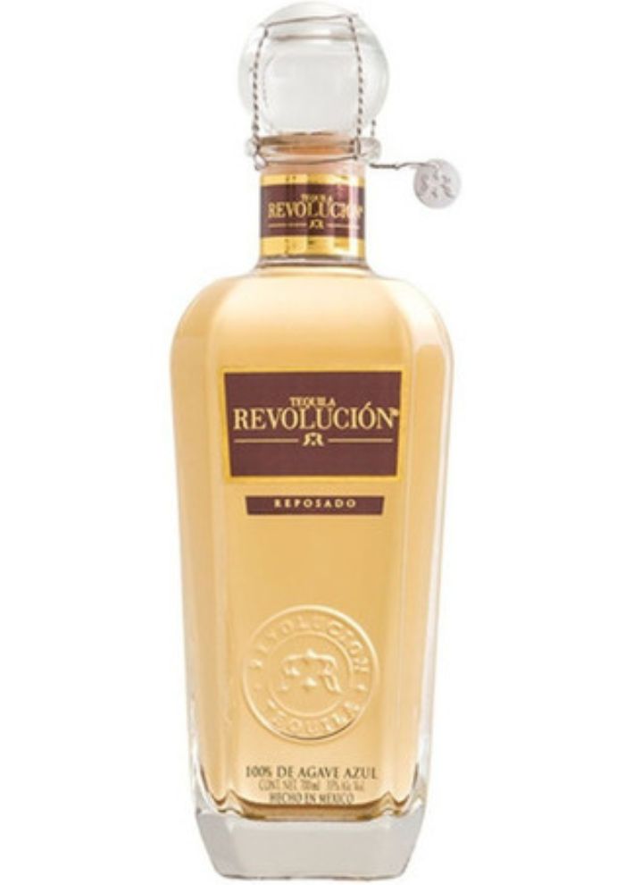 Tequila Revolución Reposado 700 mL La Castellana
