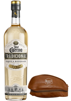 Tequila Cuervo Tradicional 695 mL + Neceser Verese Café
