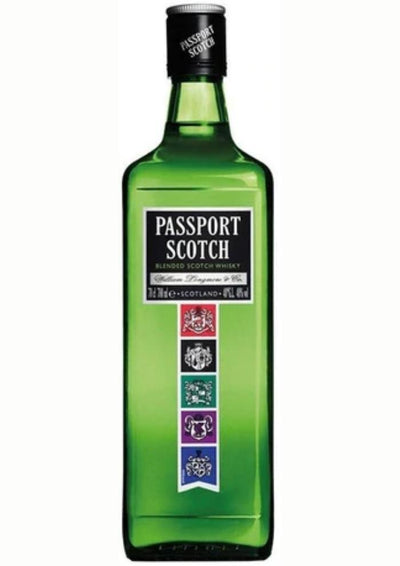 Whisky Passport 700 mL